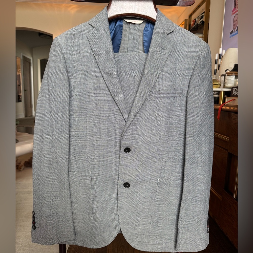 Brooks Brothers Suit 40R Light Gray
